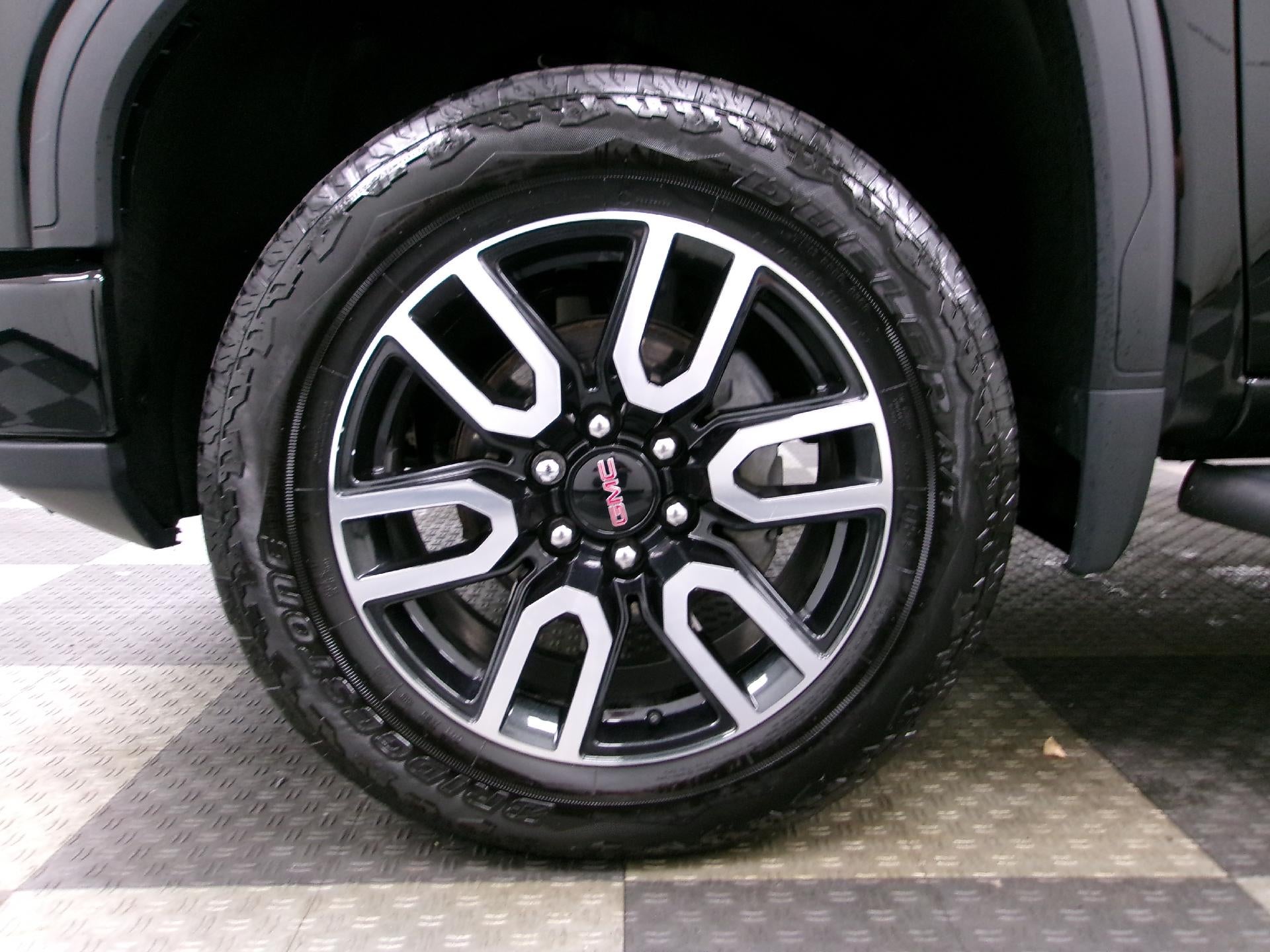 2024 GMC Sierra 1500 Crew Cab Short Box 4-Wheel Drive AT4