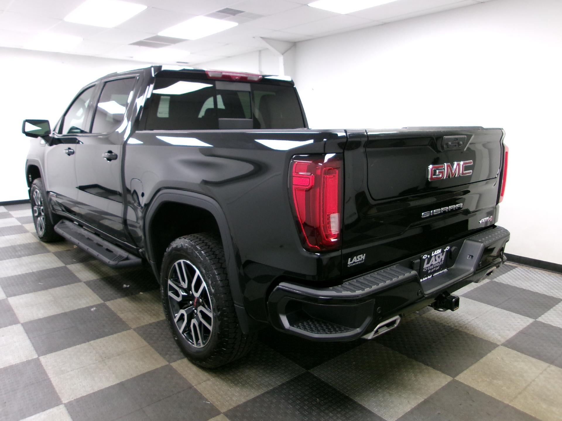 2024 GMC Sierra 1500 Crew Cab Short Box 4-Wheel Drive AT4
