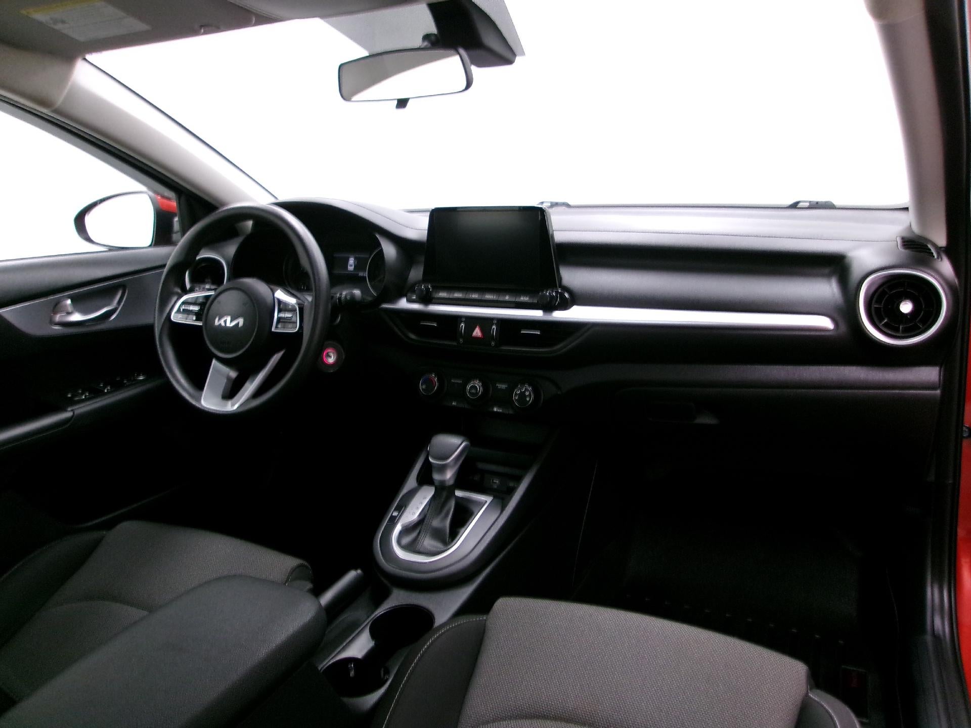 2022 Kia Forte LXS IVT