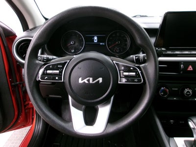 2022 Kia Forte LXS IVT