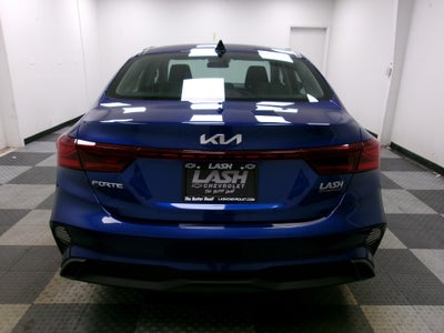 2022 Kia Forte LXS IVT