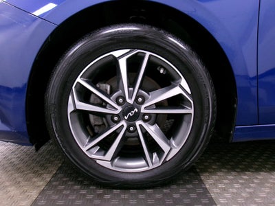 2022 Kia Forte LXS IVT