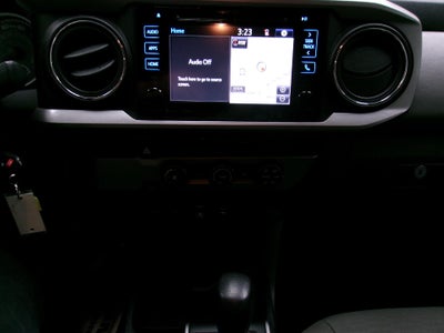 2018 Toyota Tacoma SR5 Double Cab 5' Bed V6 4x2 AT (GS)