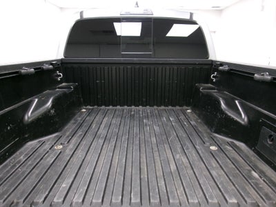 2022 Toyota Tacoma 4WD 4WD TRD Sport Double Cab 5' Bed V6 MT (Natl)