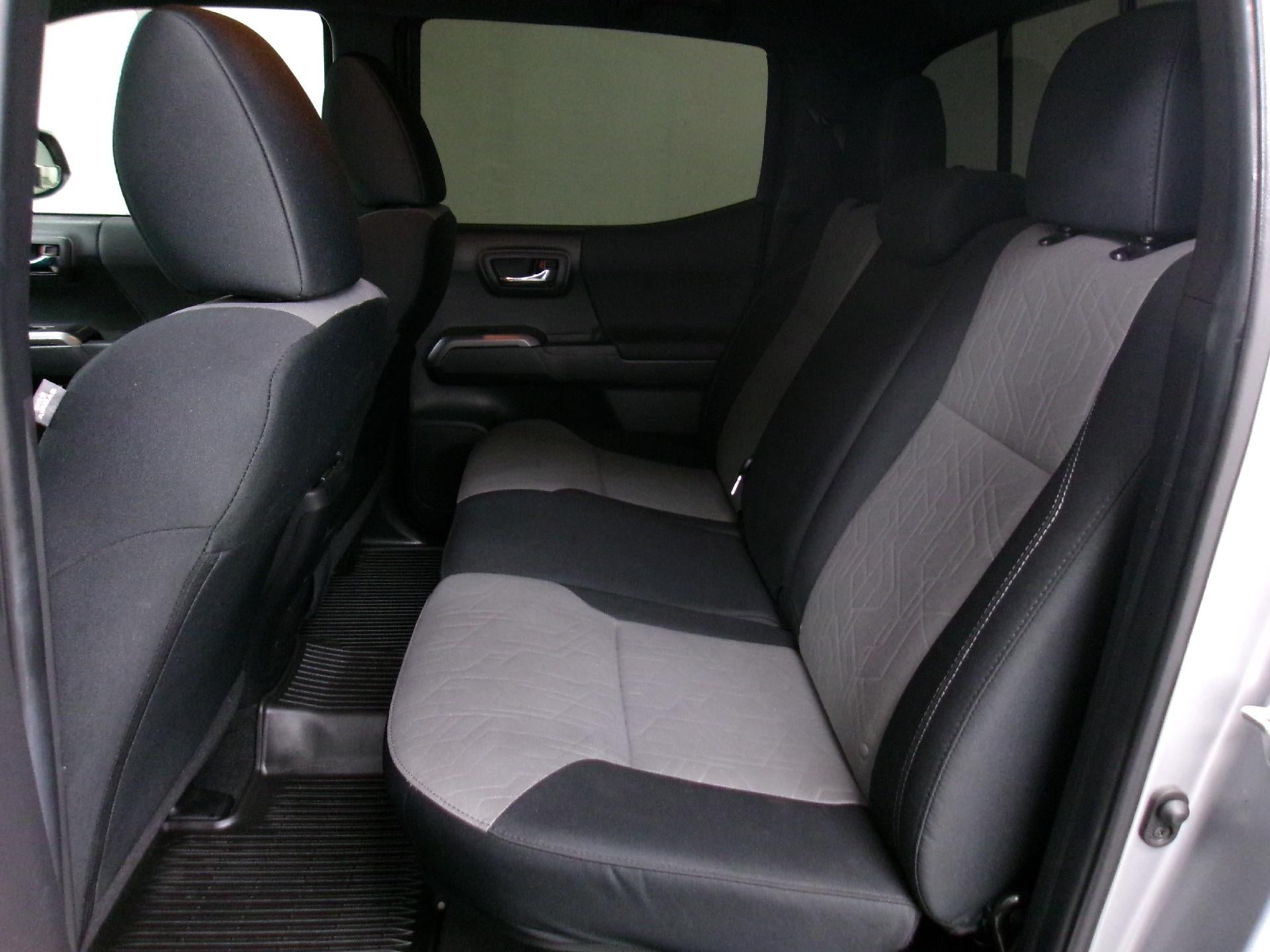 2022 Toyota Tacoma 4WD 4WD TRD Sport Double Cab 5' Bed V6 MT (Natl)