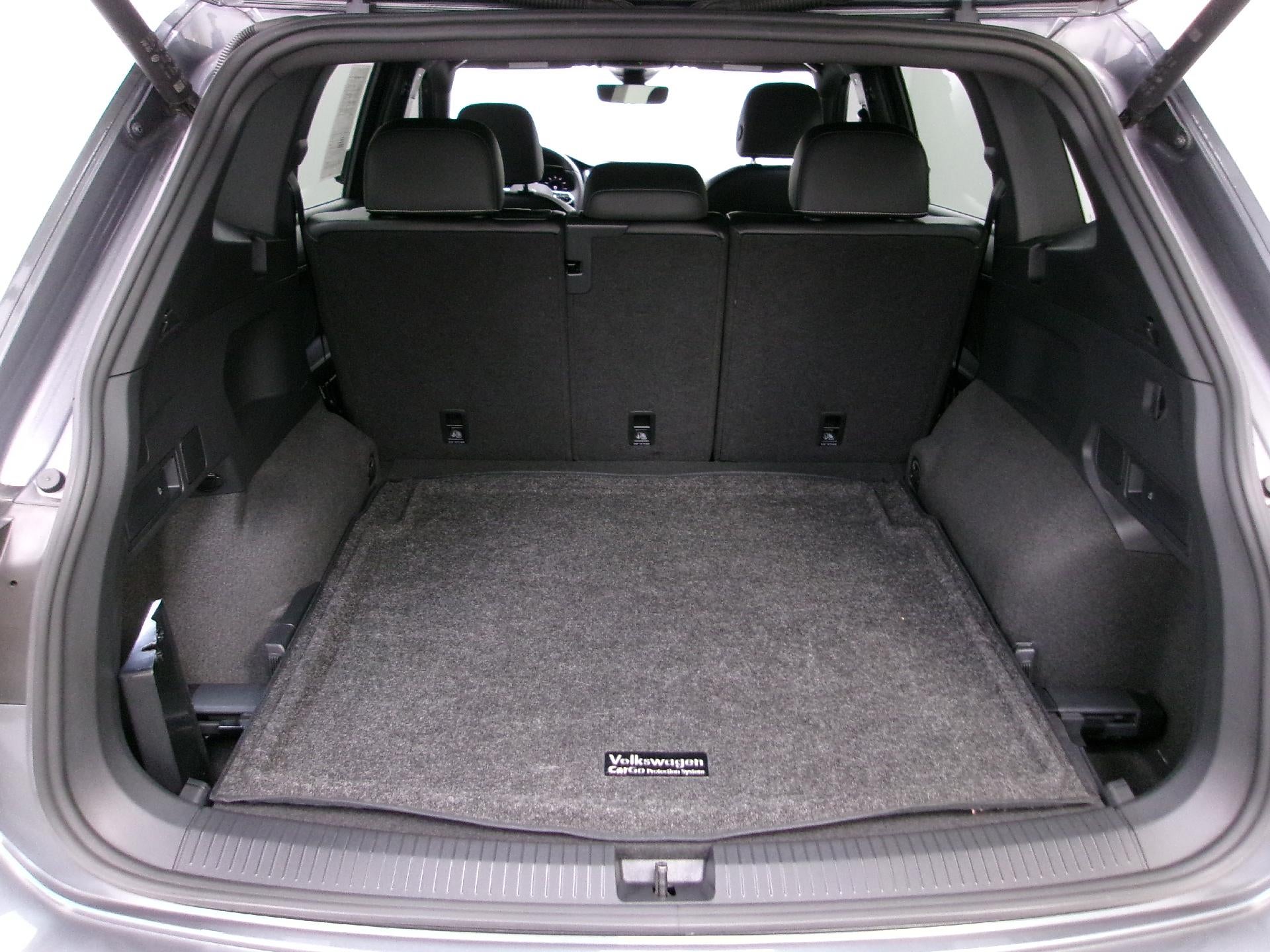 2024 Volkswagen Tiguan 2.0T SEL R-Line 4MOTION