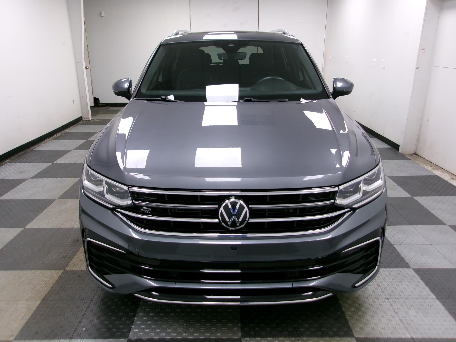2024 Volkswagen Tiguan 2.0T SEL R-Line 4MOTION