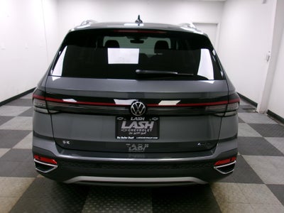 2025 Volkswagen Taos SE 4MOTION