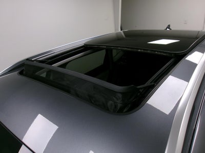 2025 Volkswagen Taos SE 4MOTION
