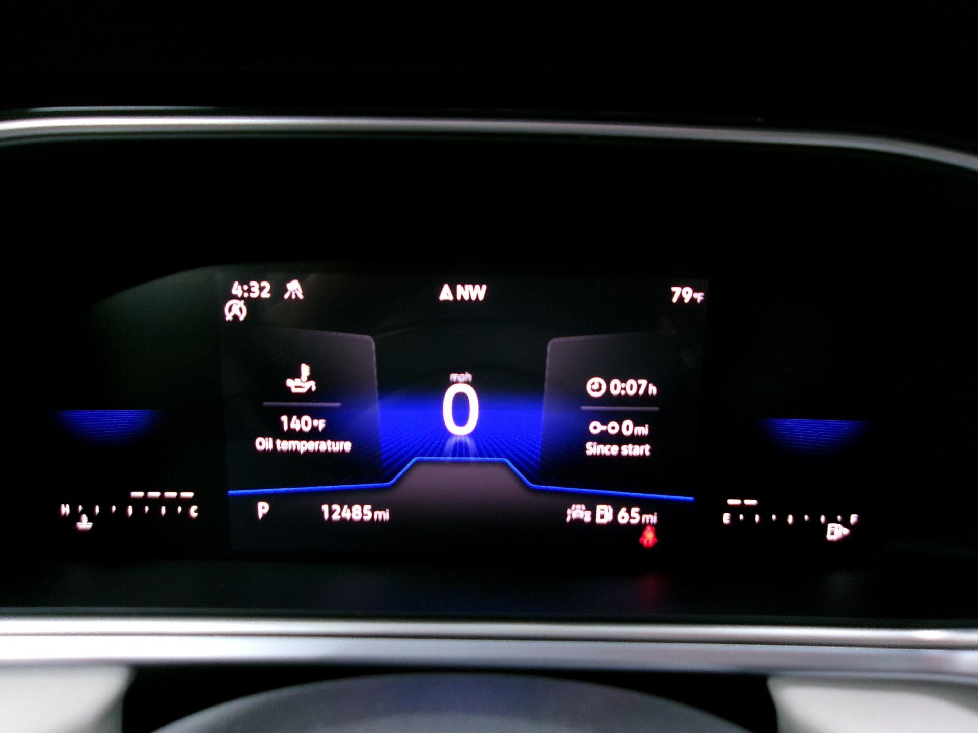 2025 Volkswagen Taos SE 4MOTION