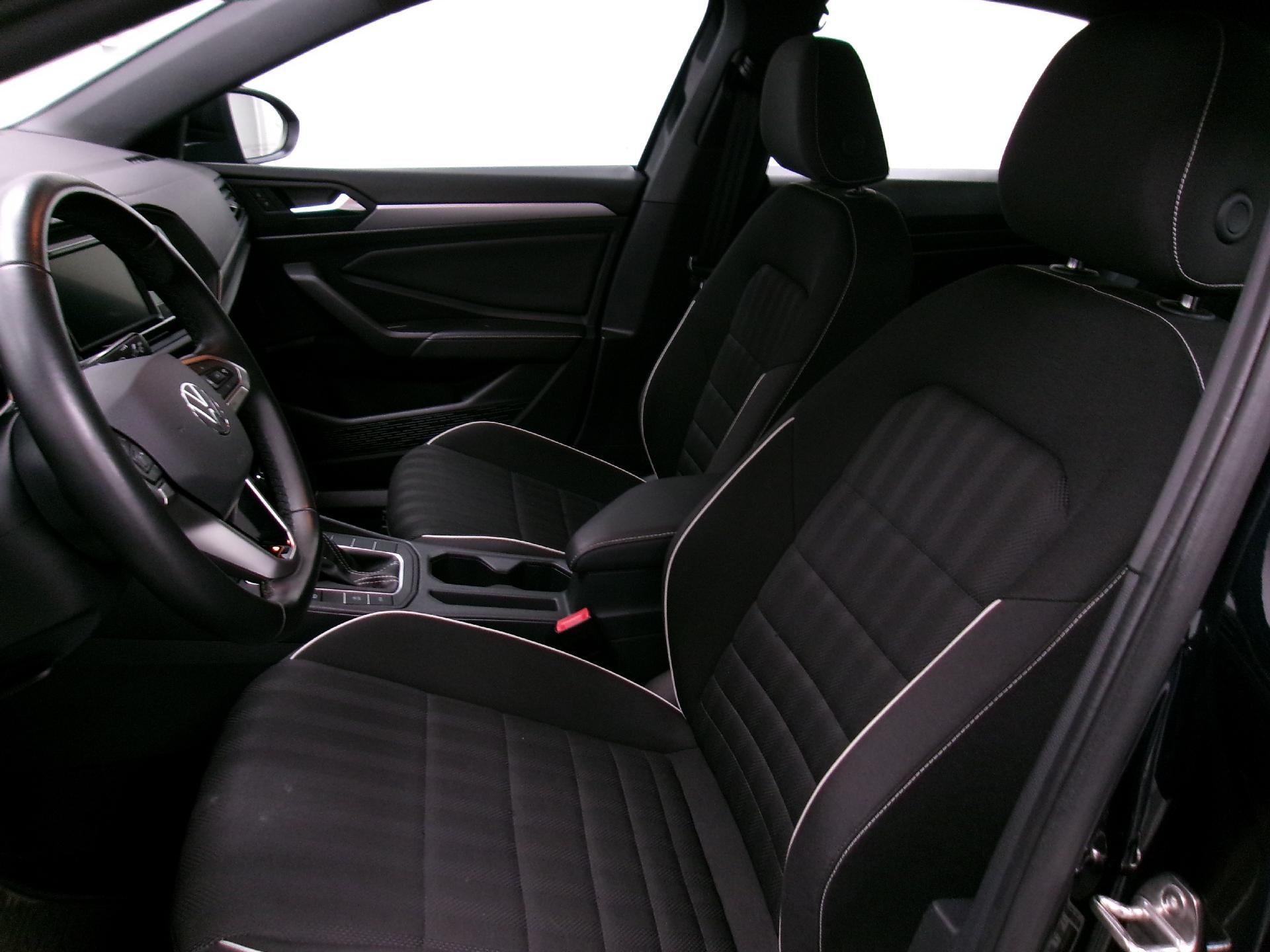 2024 Volkswagen Jetta Sport Auto