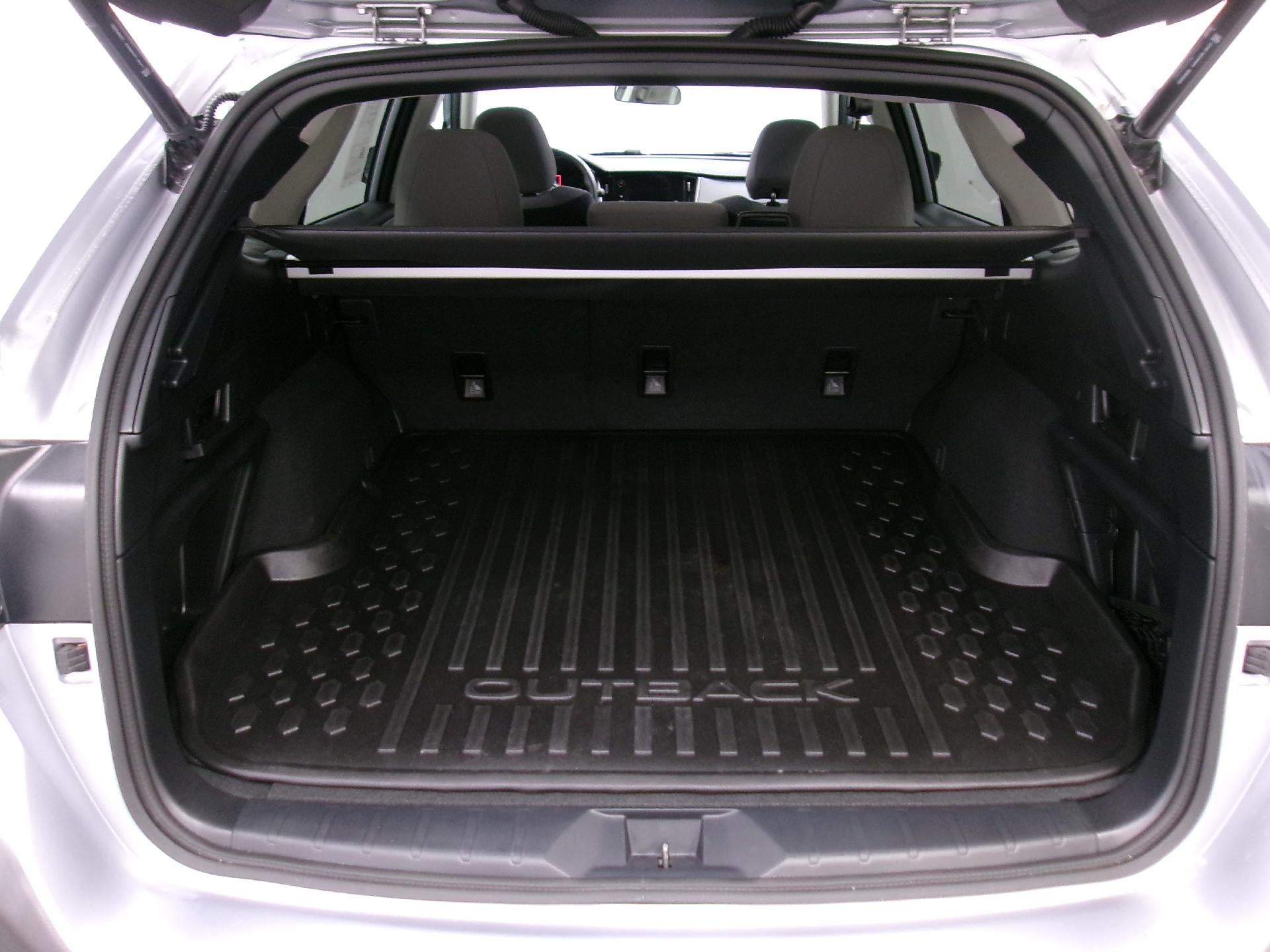 2023 Subaru Outback Premium CVT