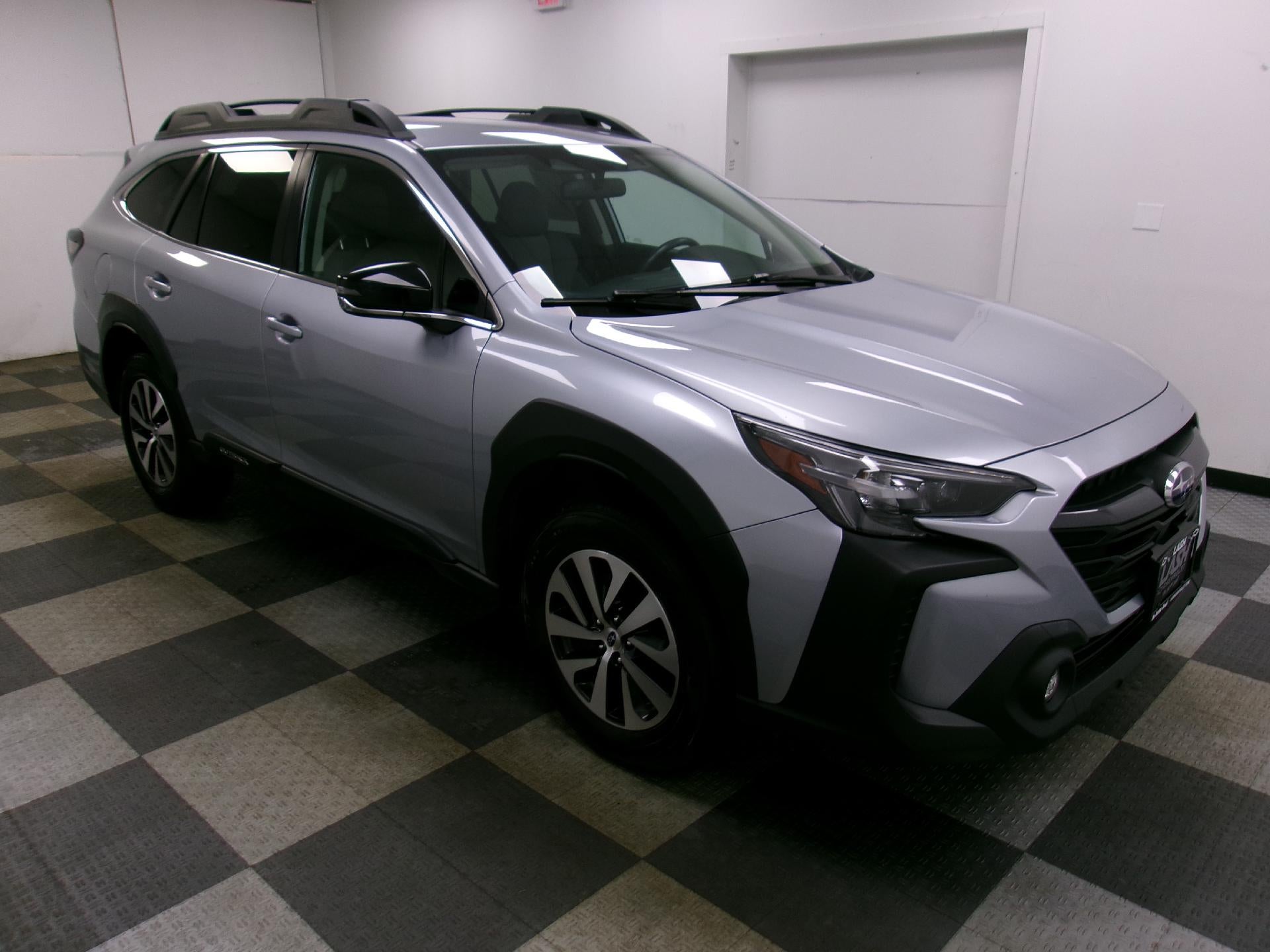 2023 Subaru Outback Premium CVT