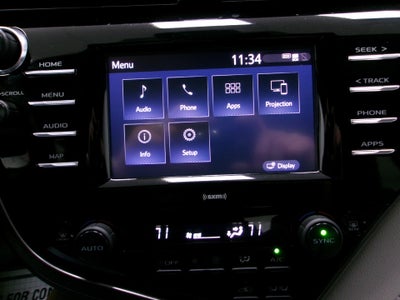 2020 Toyota Camry Hybrid SE CVT (Natl)