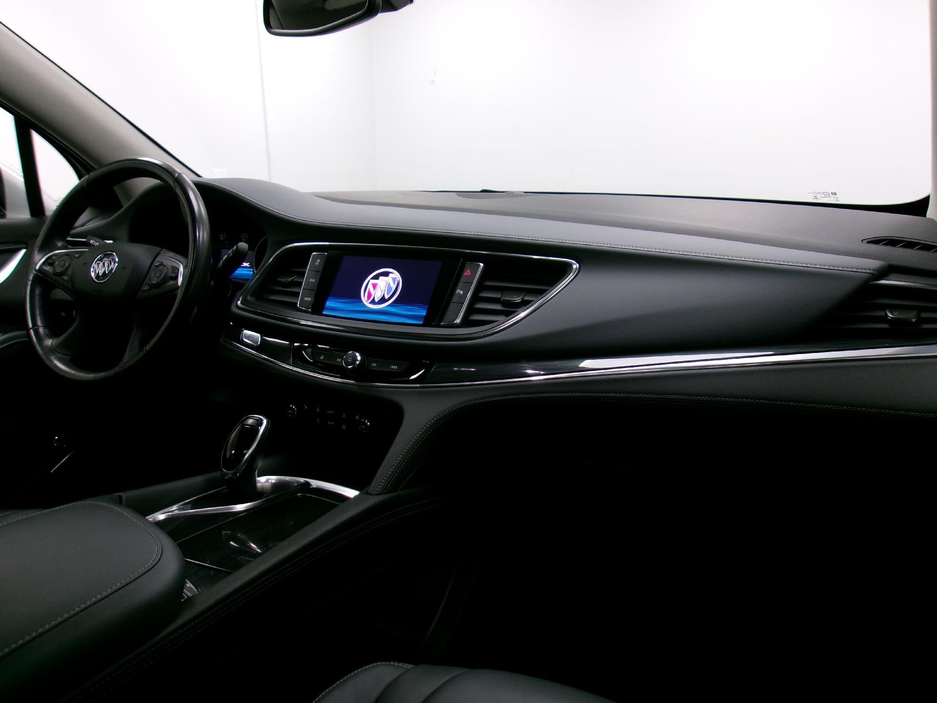 2021 Buick Enclave Essence AWD