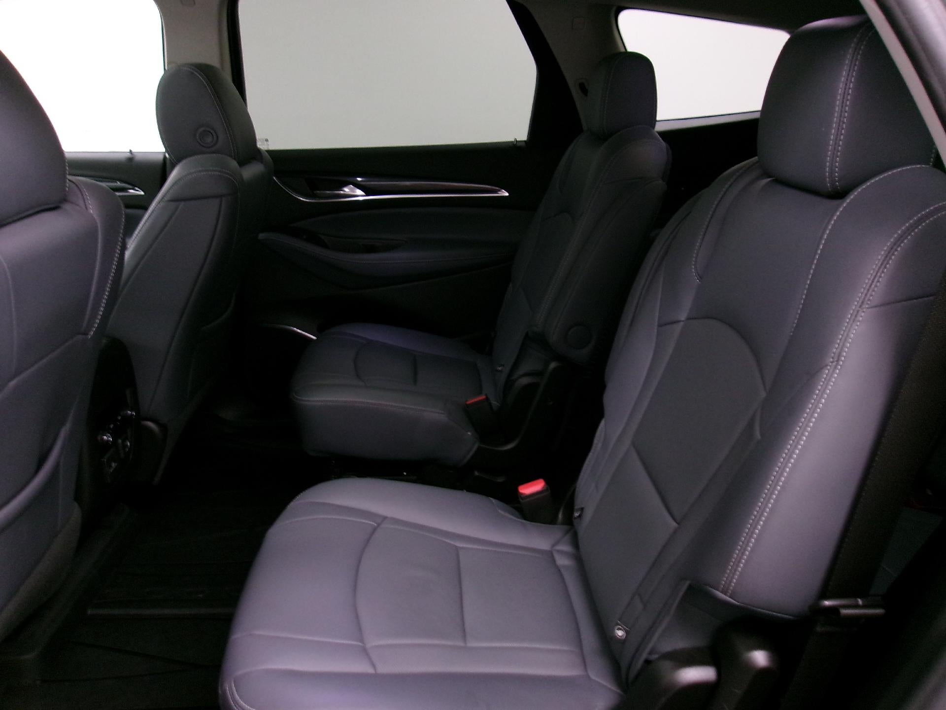 2021 Buick Enclave Essence AWD