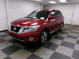 2014 Nissan Pathfinder 4WD 4dr Platinum