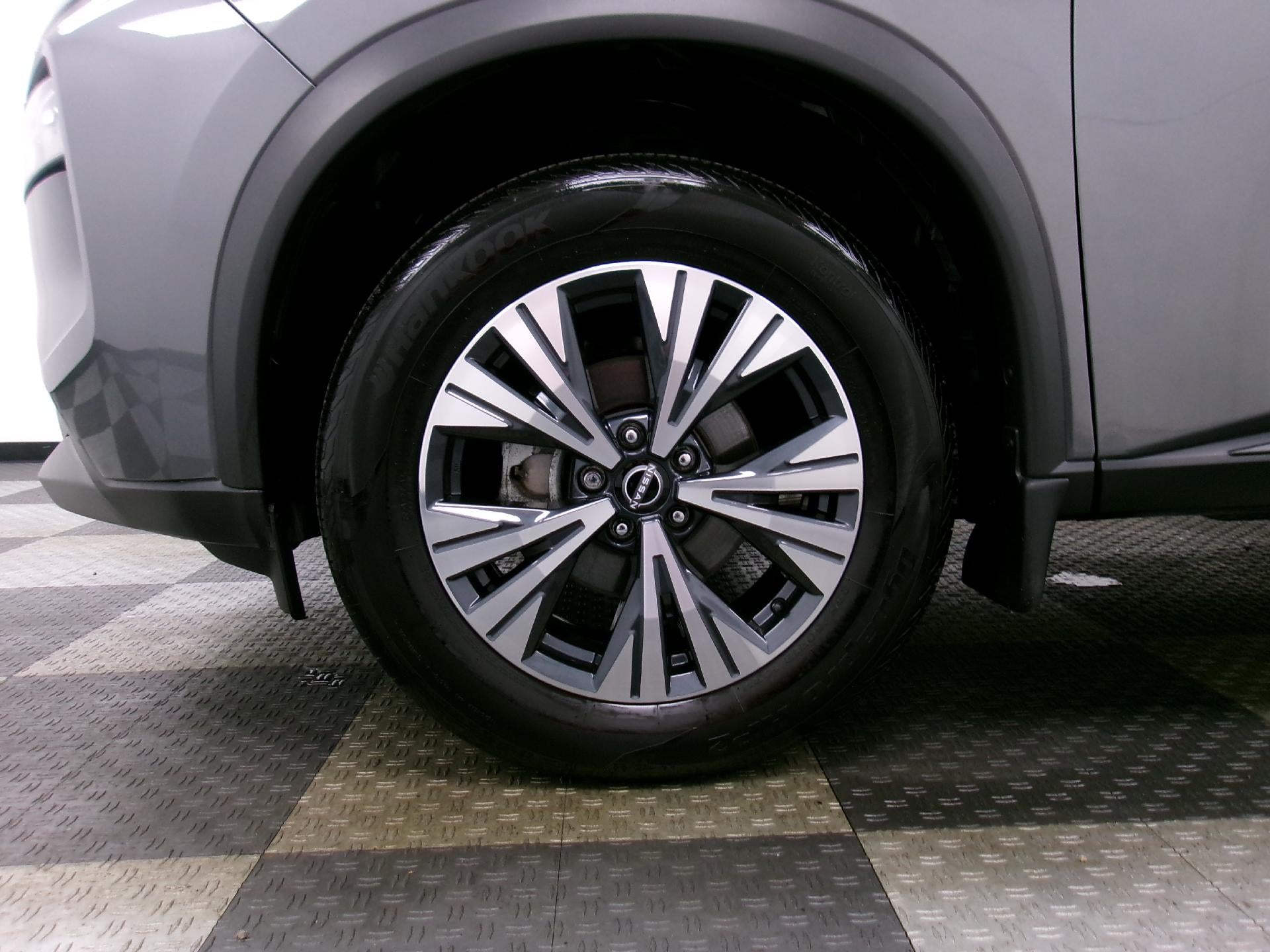 2023 Nissan Rogue AWD SV *Ltd Avail*