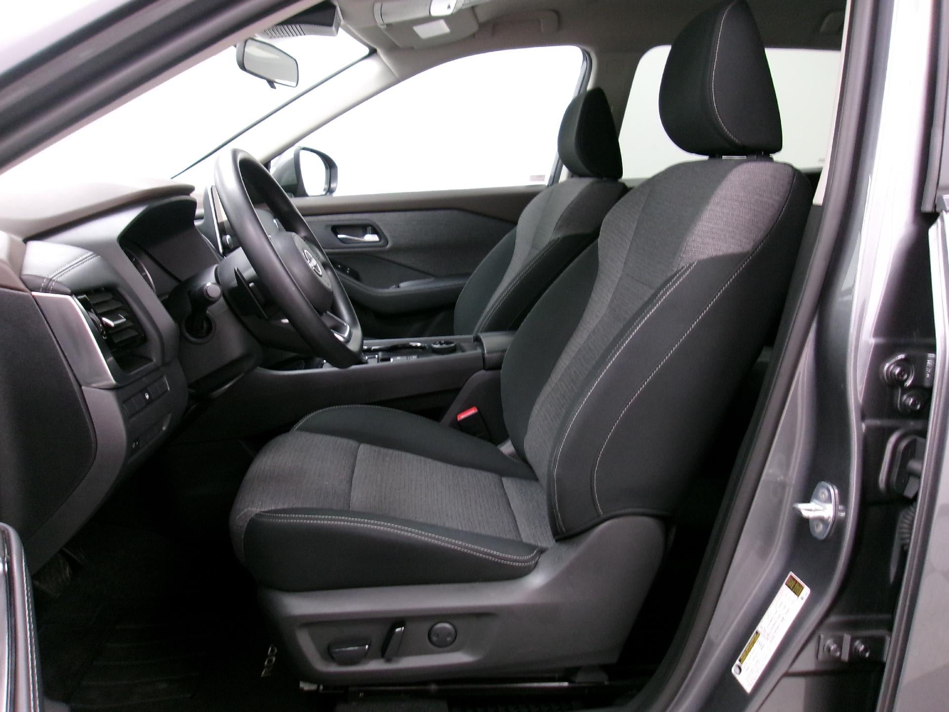 2023 Nissan Rogue AWD SV *Ltd Avail*