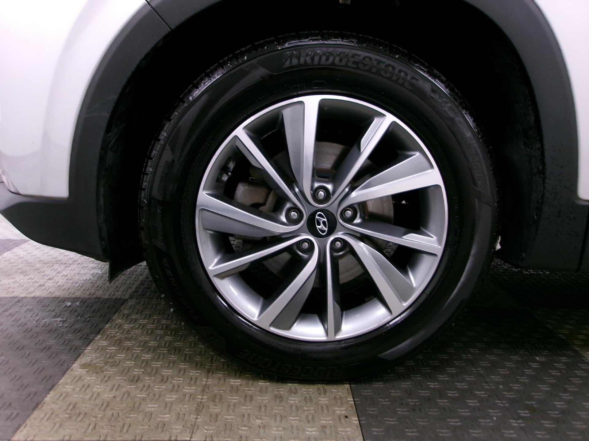 2019 Hyundai Santa Fe SEL Plus 2.4L Auto AWD