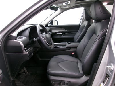 2024 Toyota Grand Highlander XLE AWD (Natl)