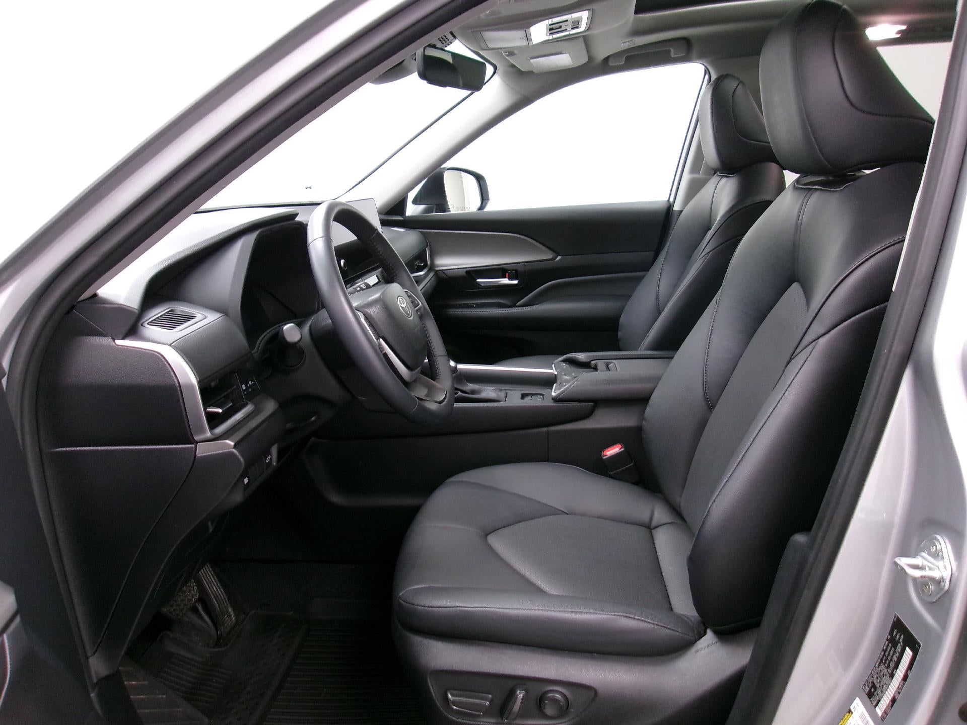 2024 Toyota Grand Highlander XLE AWD (Natl)