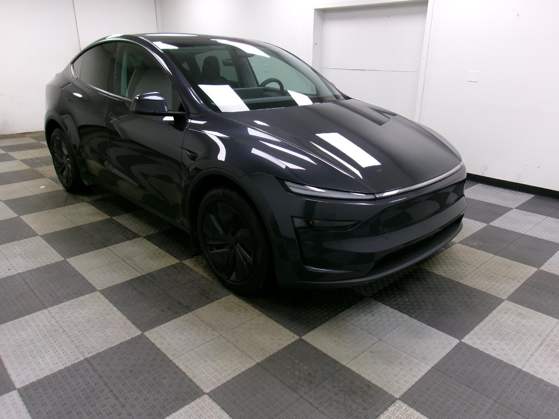 2026 Tesla Model Y Long Range Launch Series AWD *Ltd Avail*