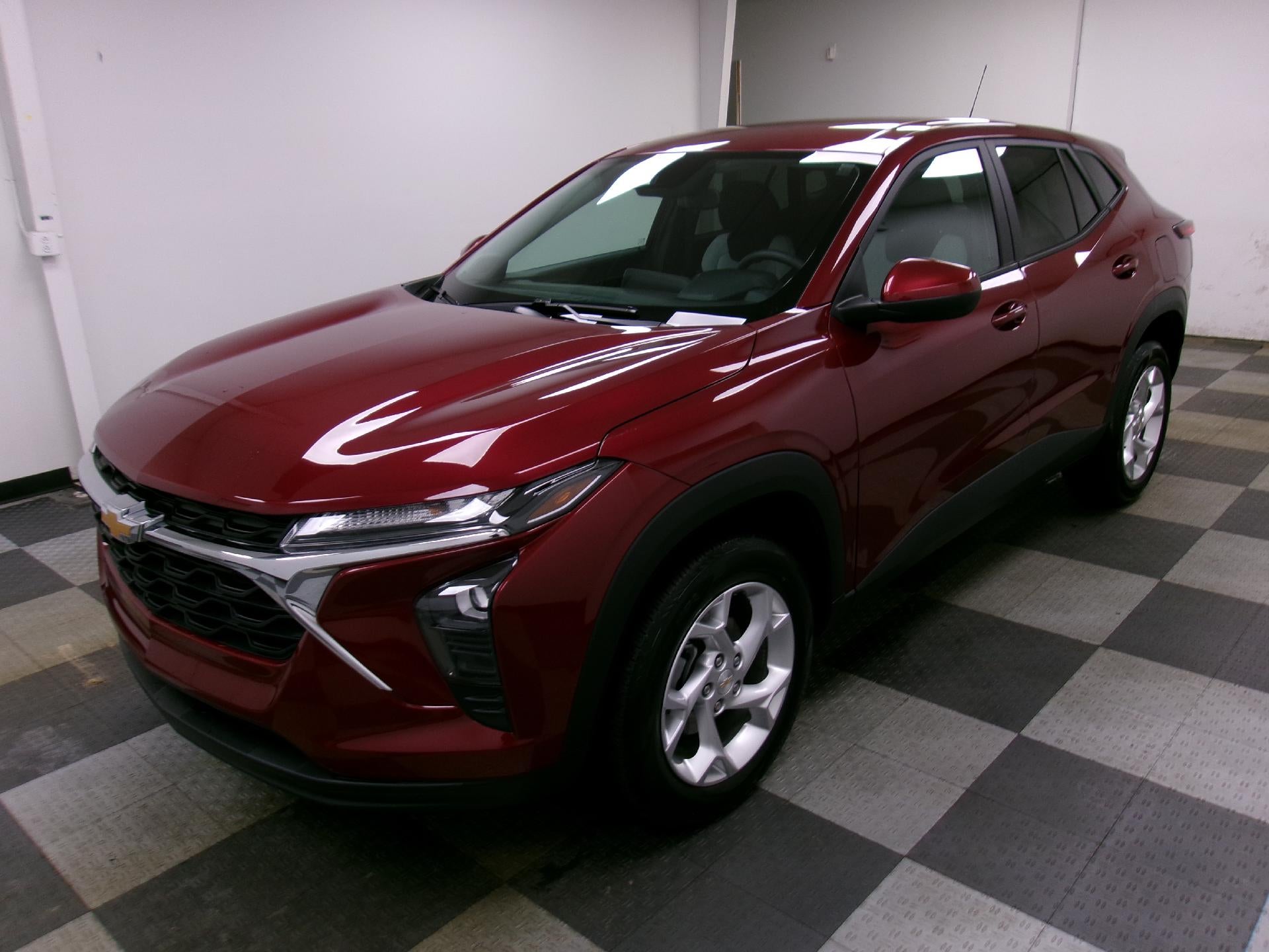 2024 Chevrolet Trax FWD 4dr LS