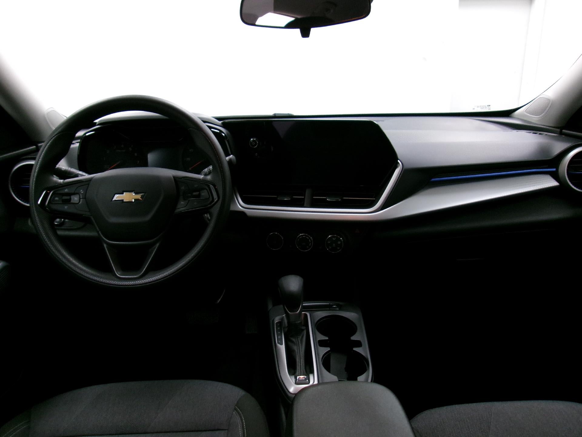 2024 Chevrolet Trax FWD 4dr LS