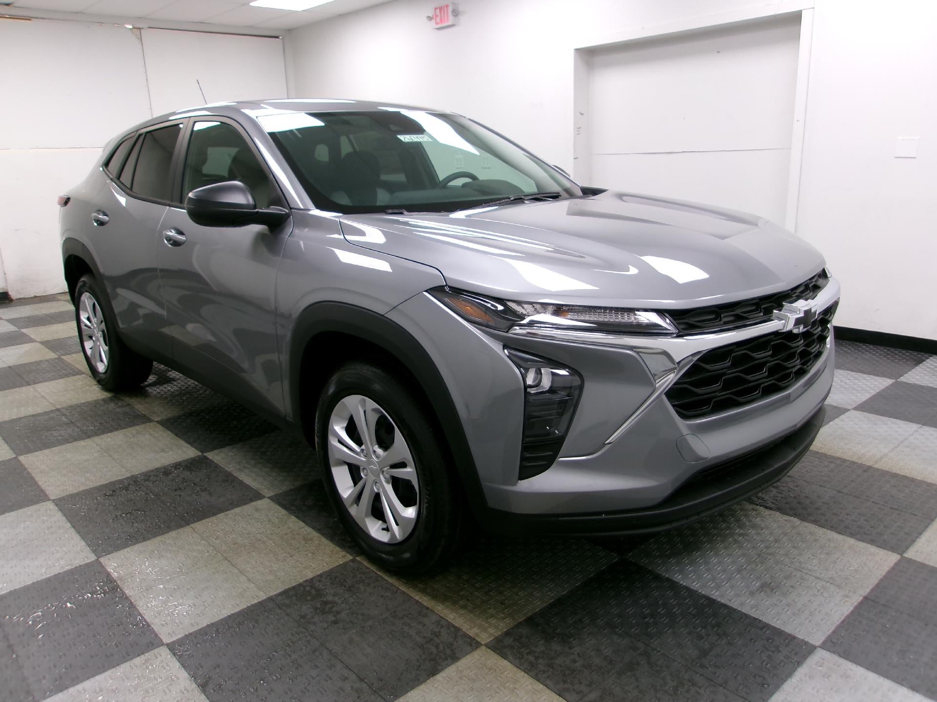 2026 Chevrolet Trax FWD 4dr LS