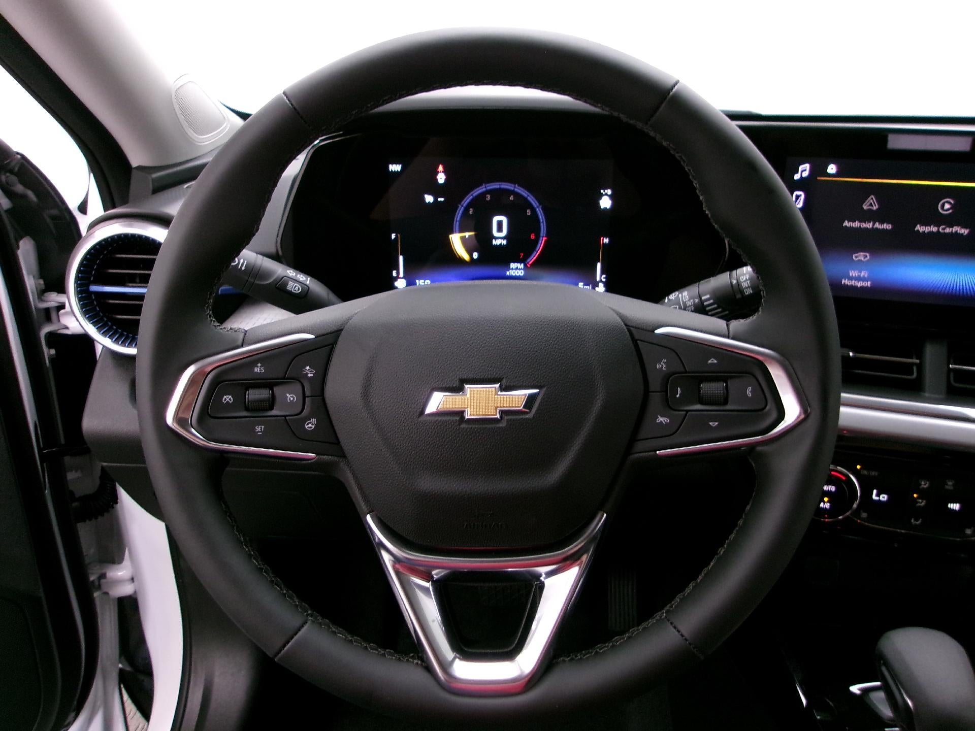 2026 Chevrolet Trax FWD 4dr LT