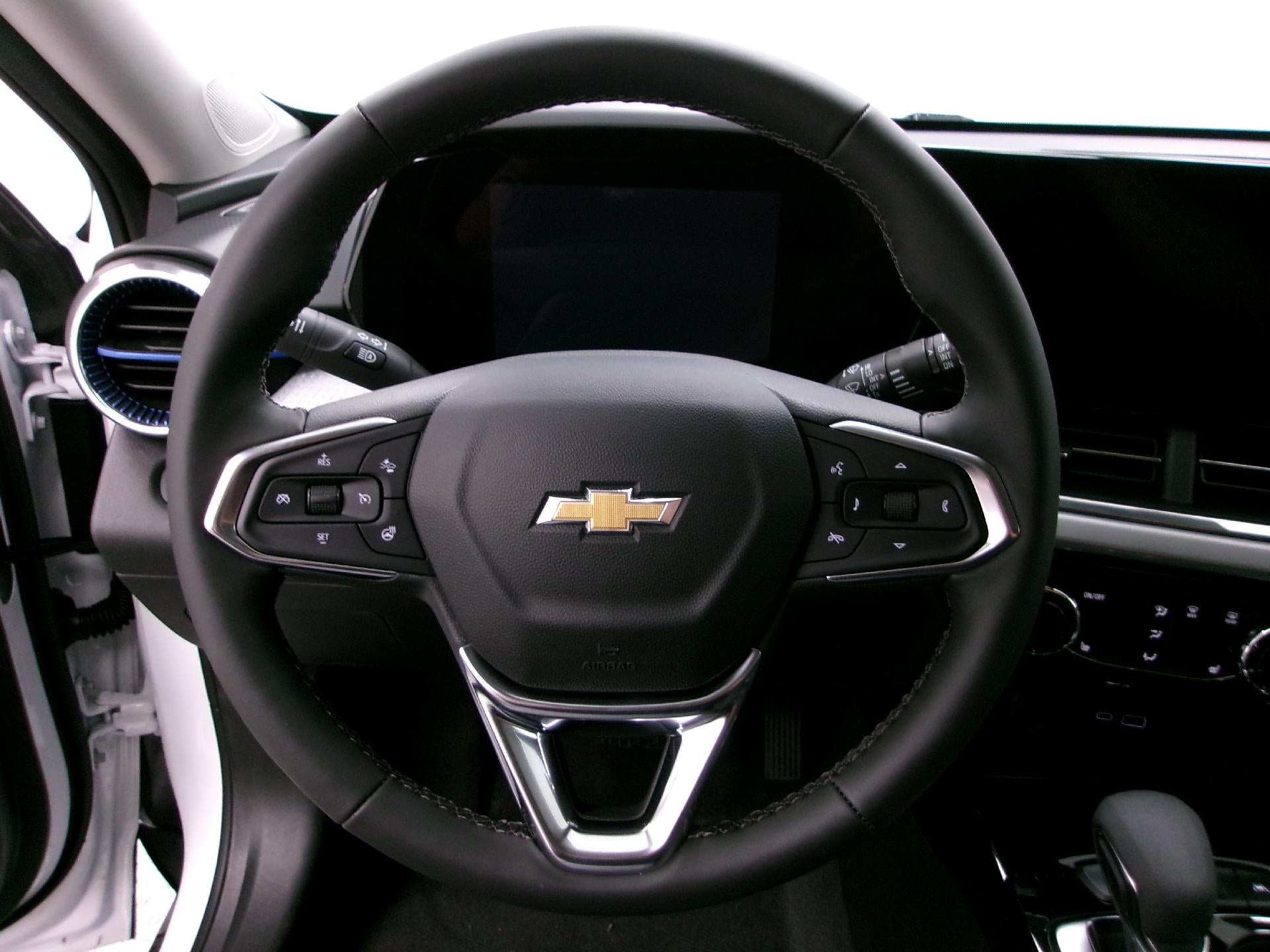 2026 Chevrolet Trax FWD 4dr LT