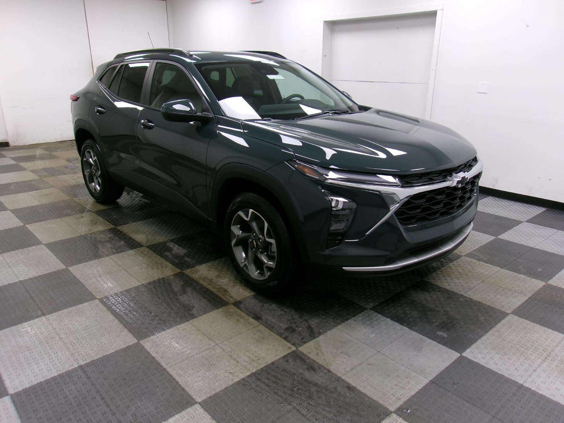 2026 Chevrolet Trax FWD 4dr LT