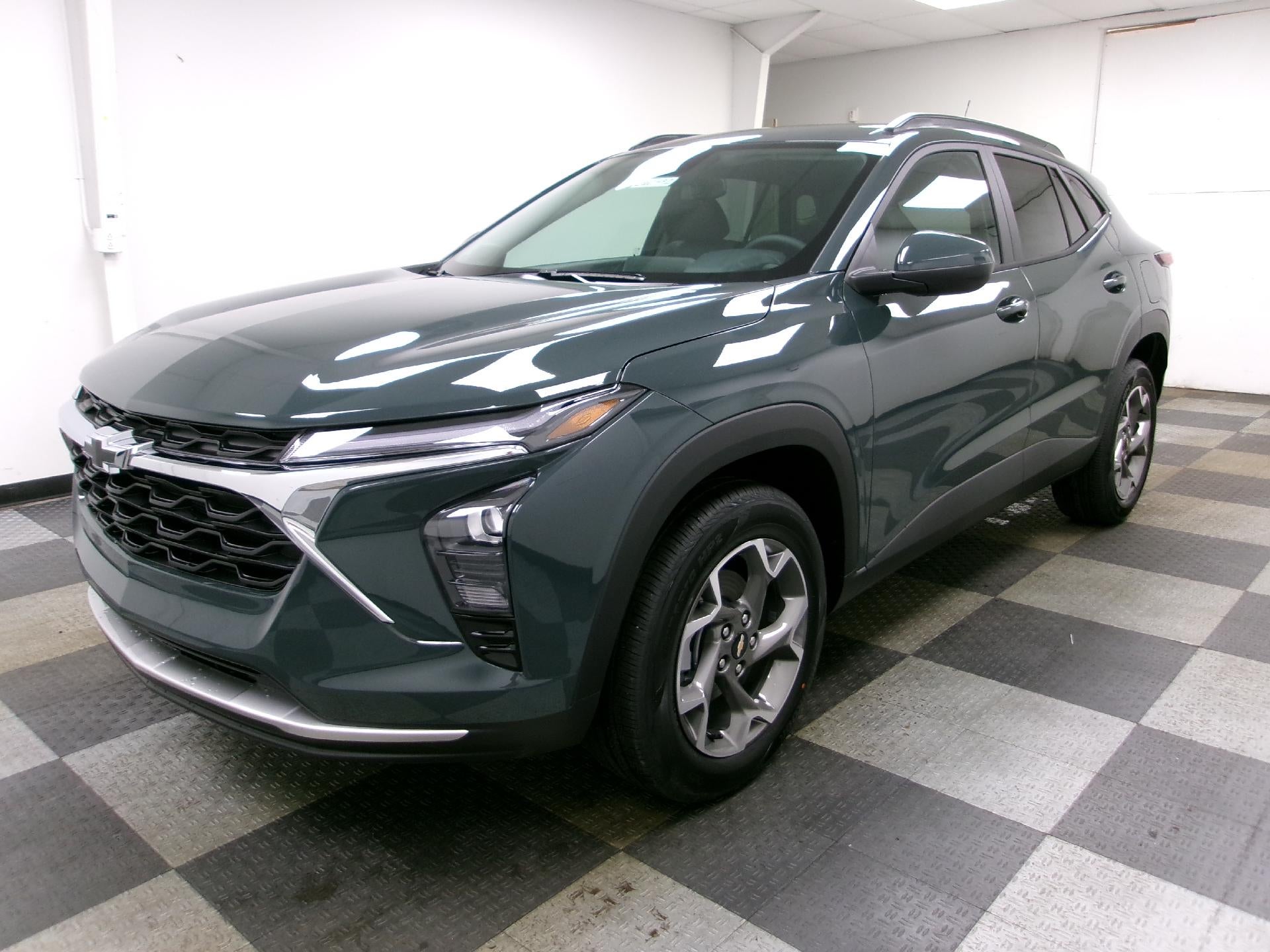 2026 Chevrolet Trax FWD 4dr LT