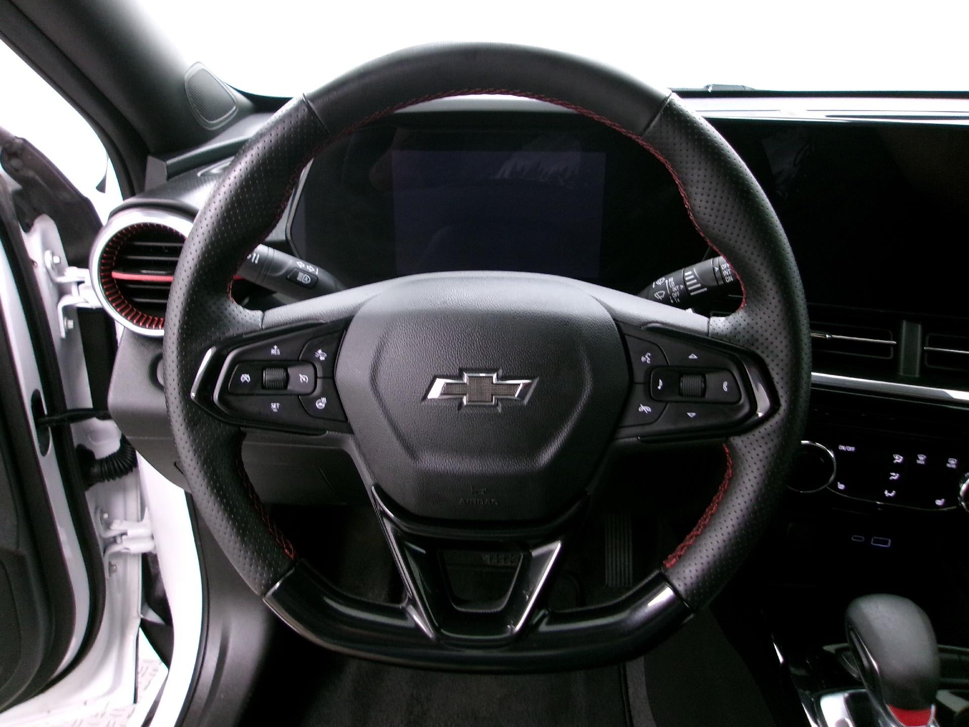 2025 Chevrolet Trax FWD 4dr 2RS