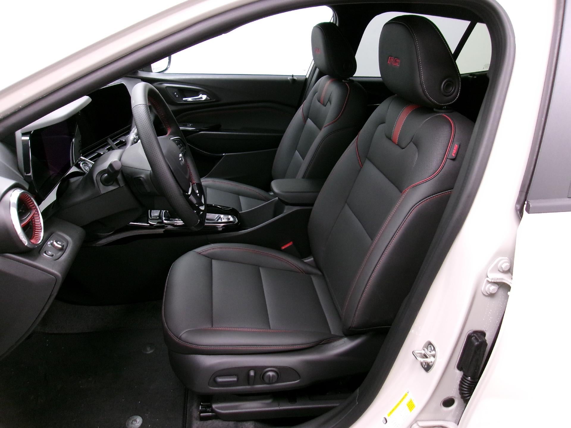 2026 Chevrolet Trax FWD 4dr 2RS