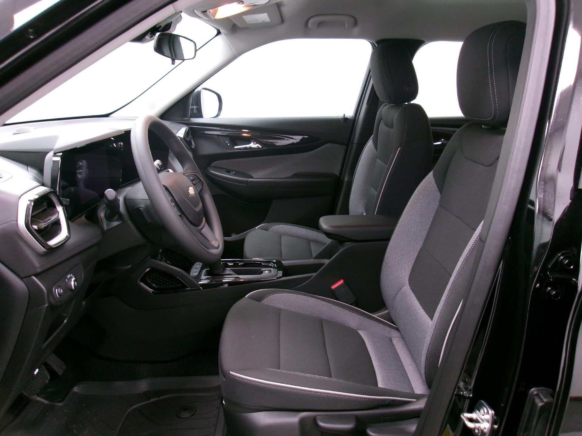 2026 Chevrolet Trailblazer FWD 4dr LS