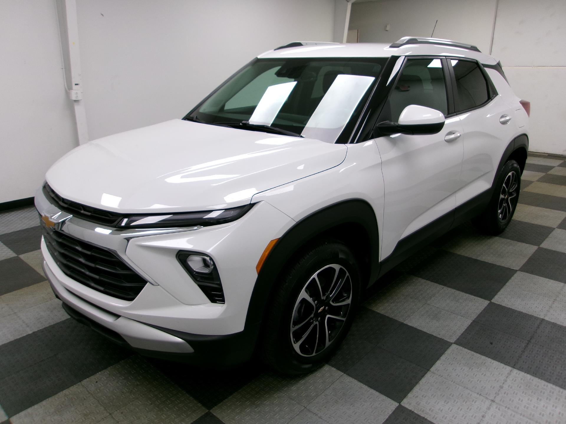 2024 Chevrolet Trailblazer AWD 4dr LT