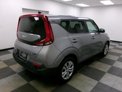 2022 Kia Soul LX IVT