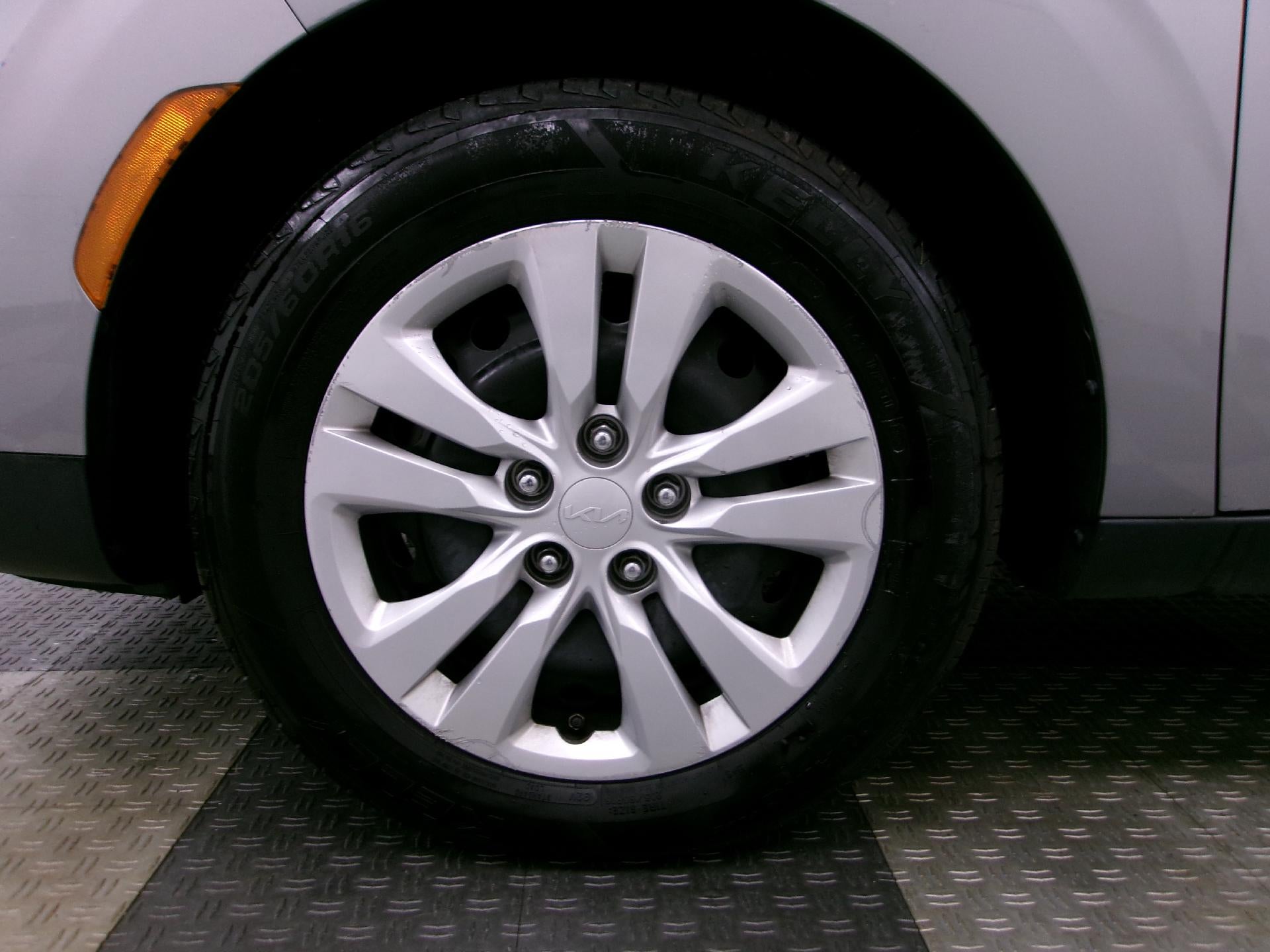 2022 Kia Soul LX IVT