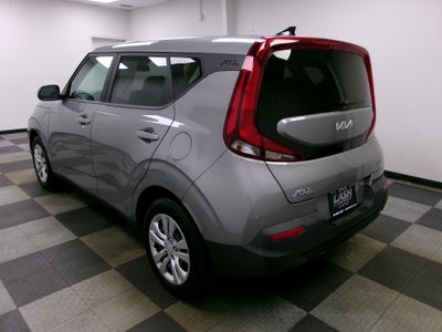 2022 Kia Soul LX IVT