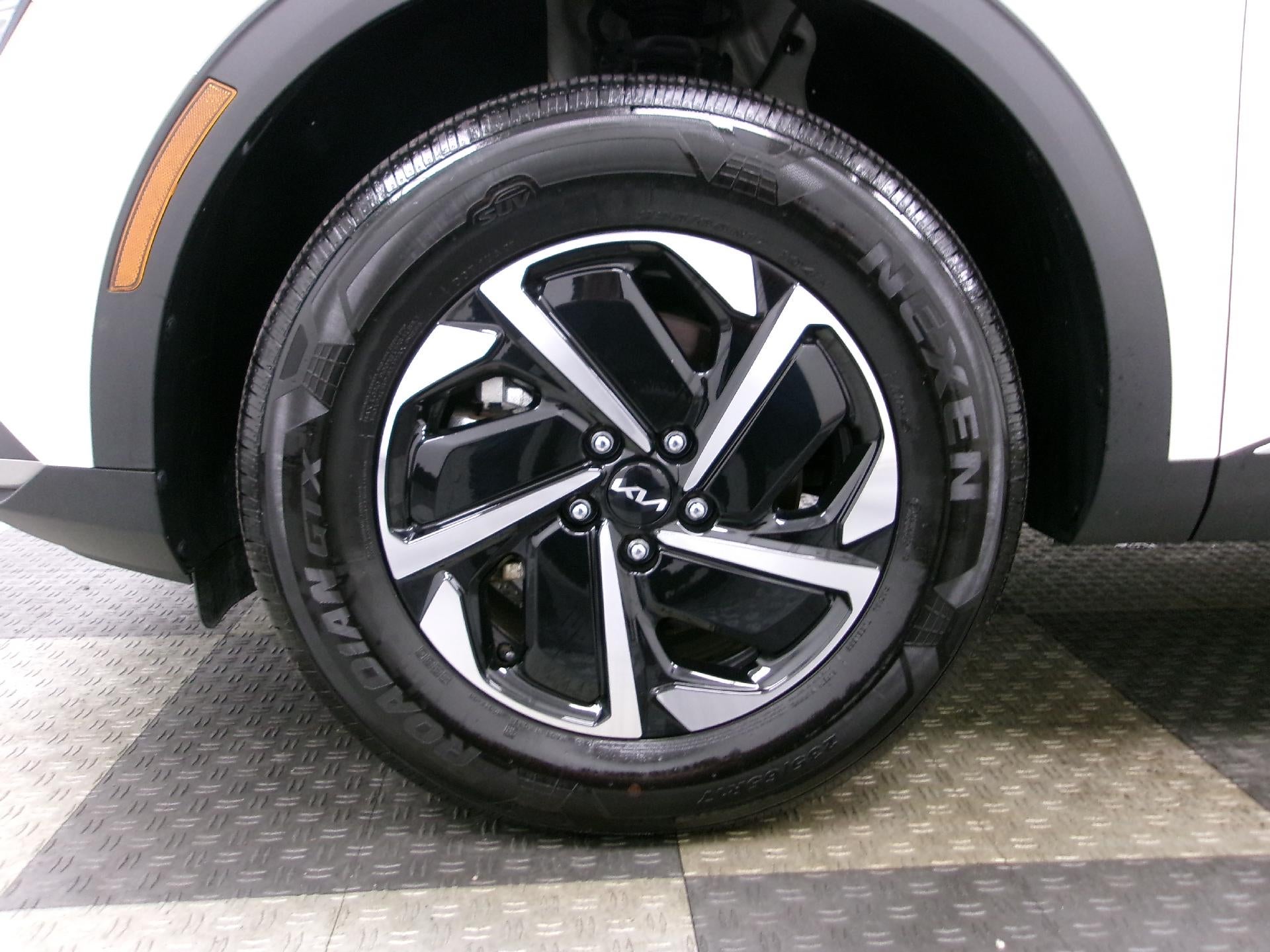 2025 Kia Sportage Hybrid LX AWD