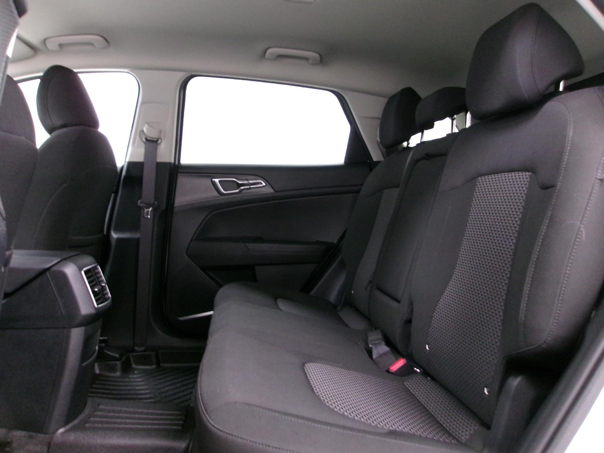 2025 Kia Sportage Hybrid LX AWD