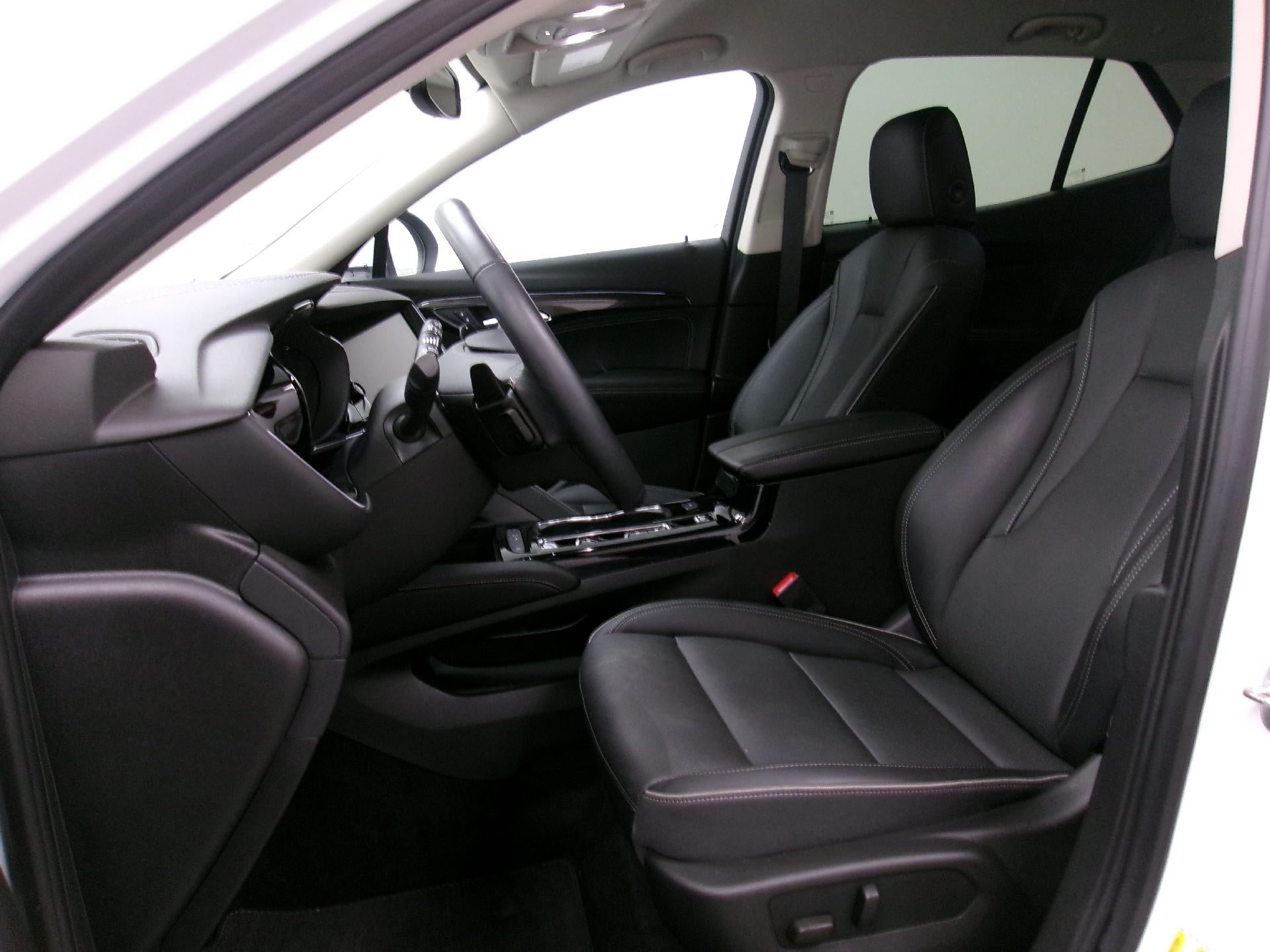 2023 Buick Envision FWD 4dr Essence