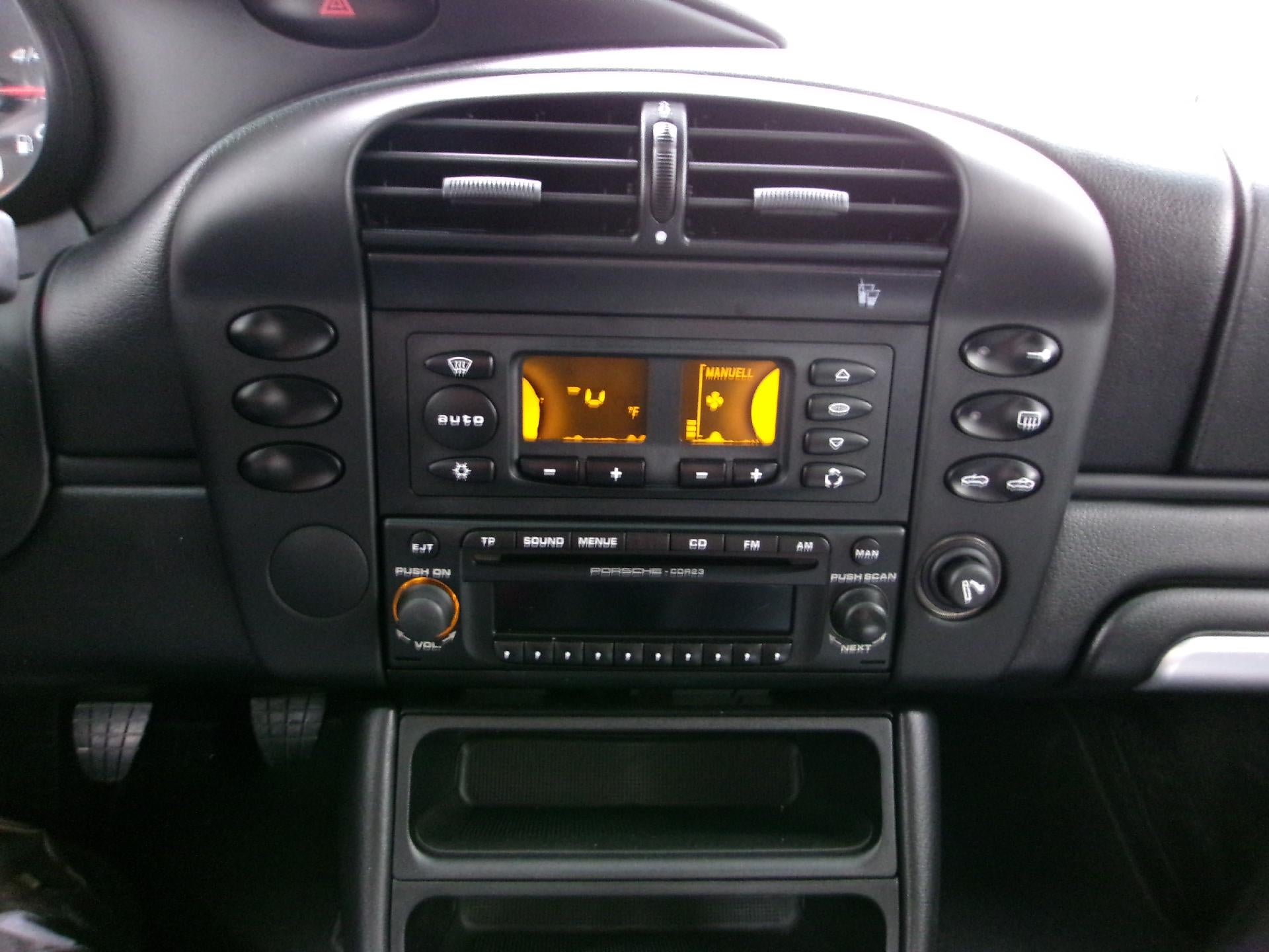 2004 Porsche Boxster Base