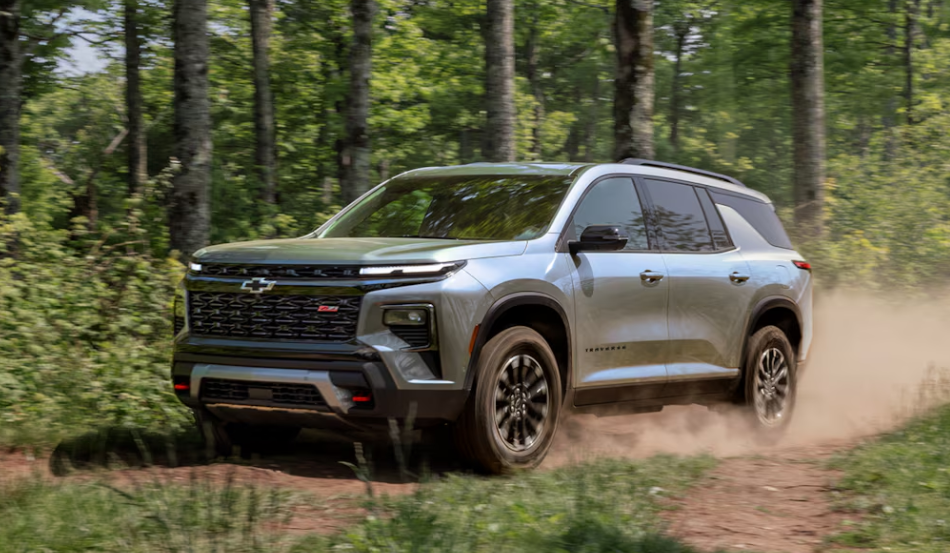 2026 Chevrolet Traverse midsize SUV with 5,000-lb towing capacity